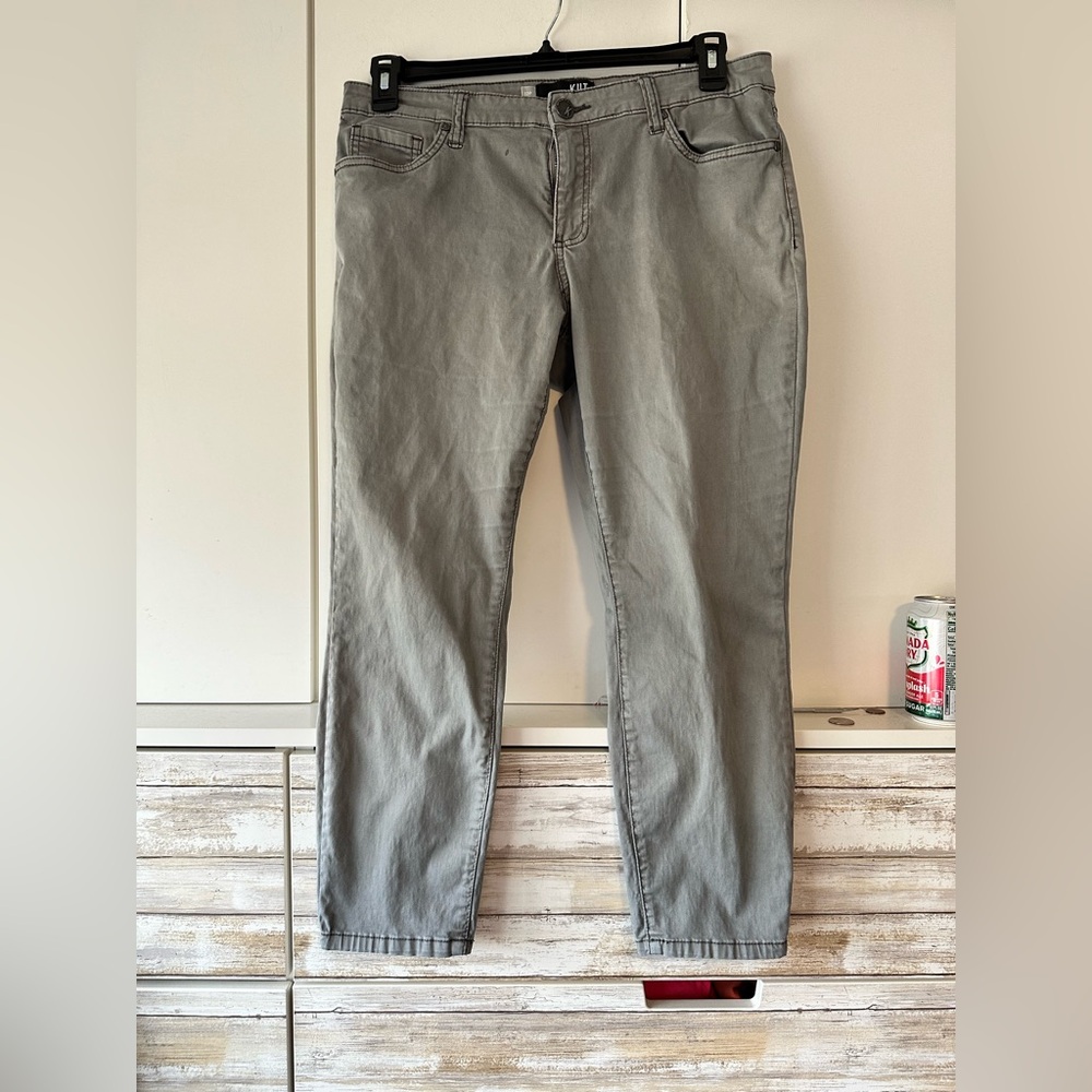 Kut from the Kloth Gray Relaxed Jeans size 12P